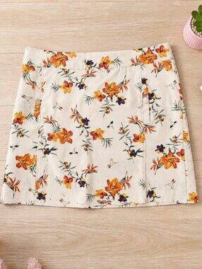 Briggs New York Cream Mini Skort with Orange & Purple Floral